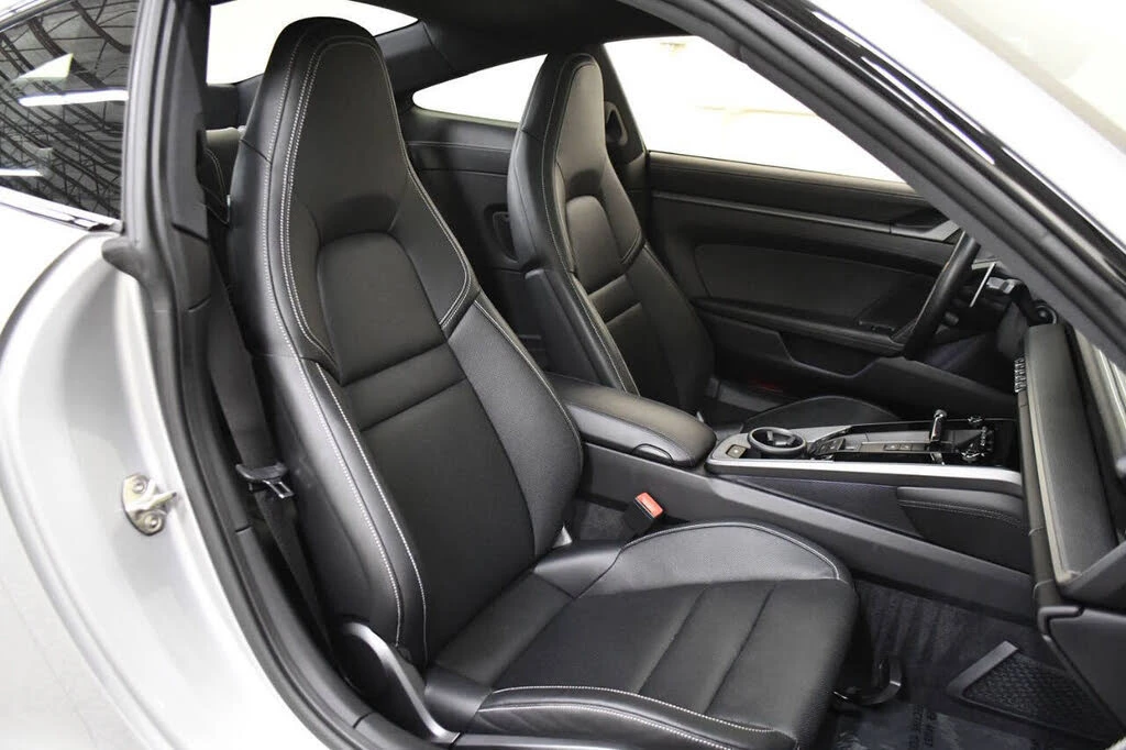 2022 Porsche 992 Carrera - Image 10 of 31