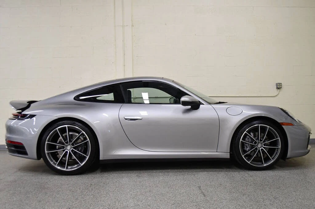 2022 Porsche 992 Carrera - Image 4 of 31