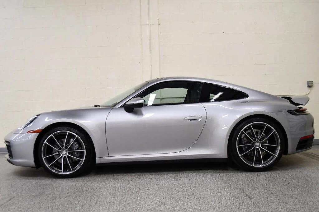 2022 Porsche 992 Carrera - Image 3 of 31