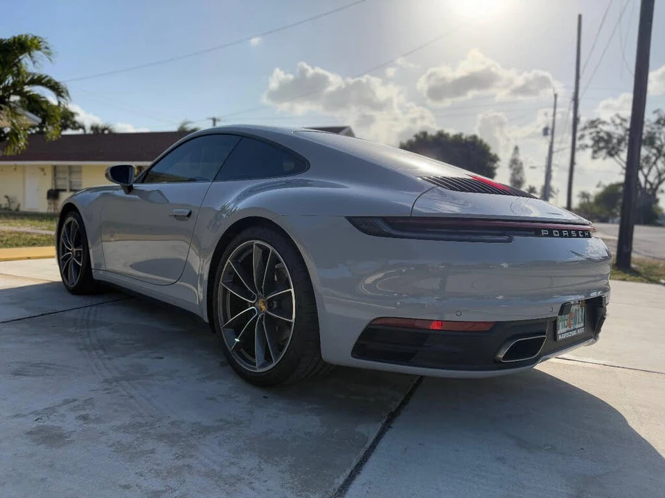 2022 Porsche 992 Carrera - Image 3 of 12