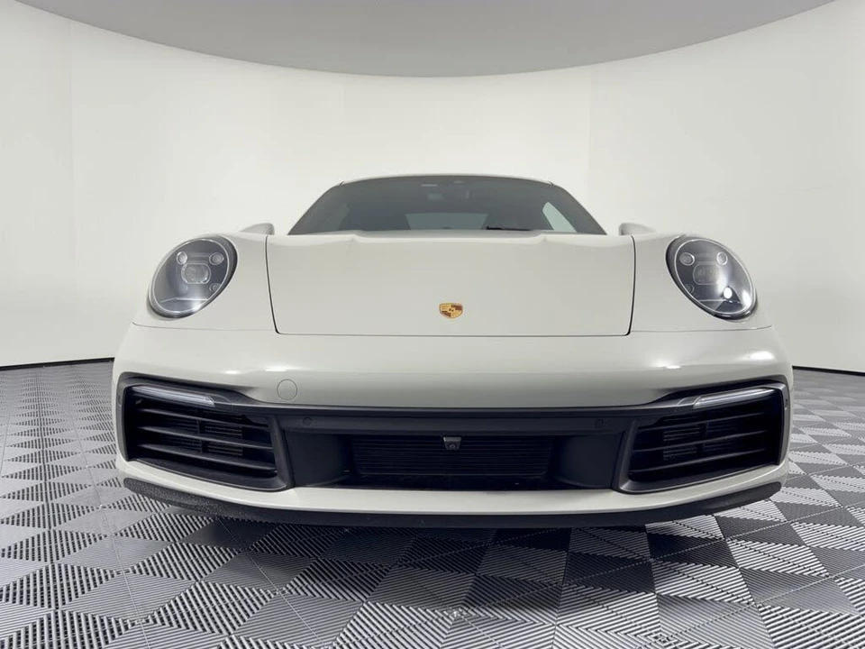 2022 Porsche 992 Carrera - Image 6 of 31