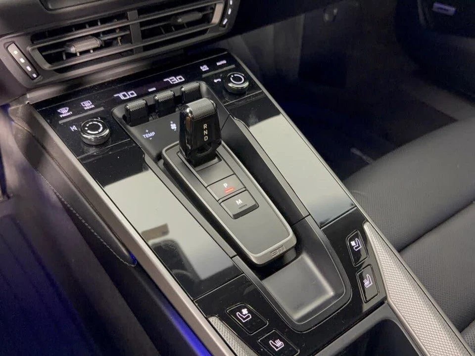 2022 Porsche 992 Carrera - Image 21 of 31