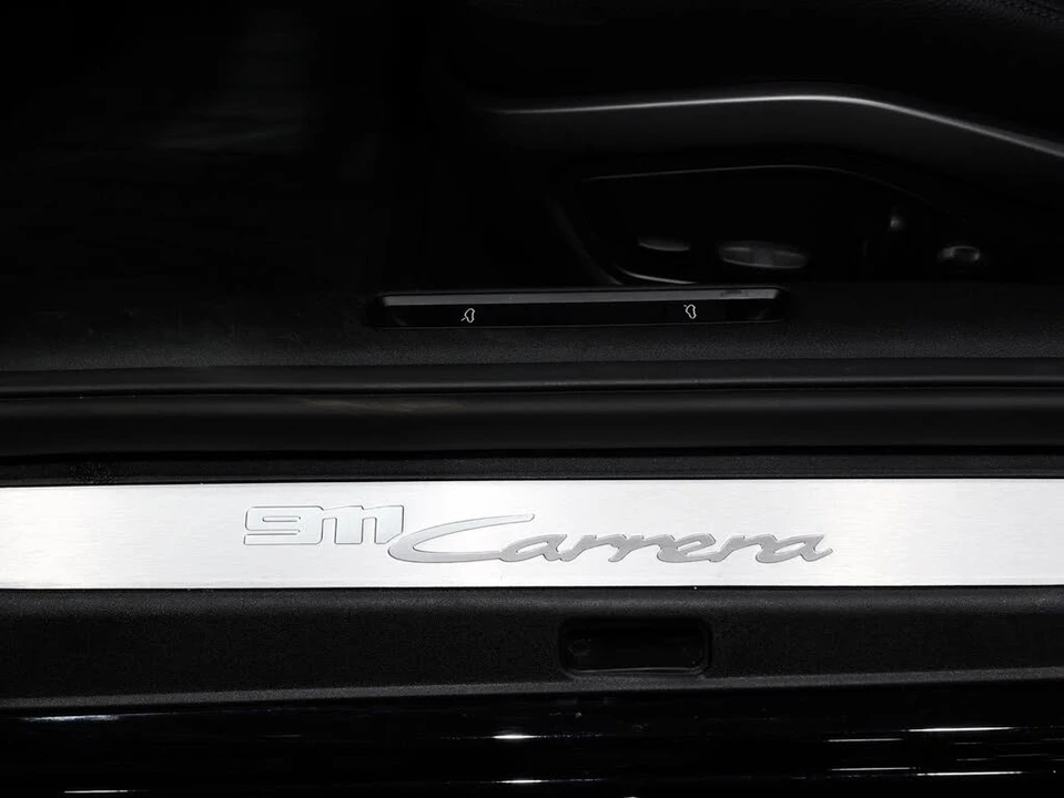 2022 Porsche 992 Carrera - Image 23 of 31