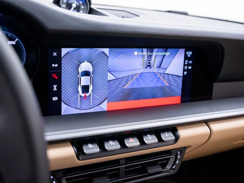2022 Porsche 992 Carrera - Image 24 of 31