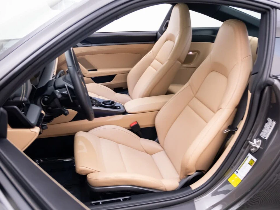 2022 Porsche 992 Carrera - Image 18 of 31