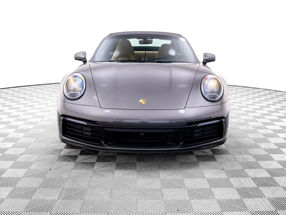 2022 Porsche 992 Carrera - Image 8 of 31