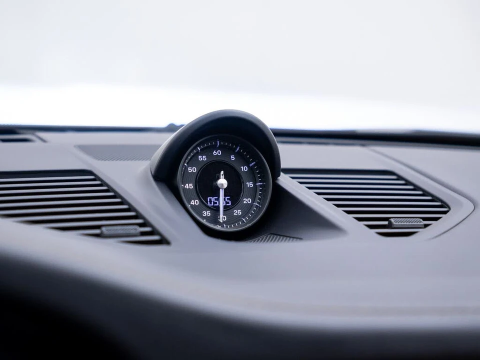 2022 Porsche 992 Carrera - Image 22 of 31