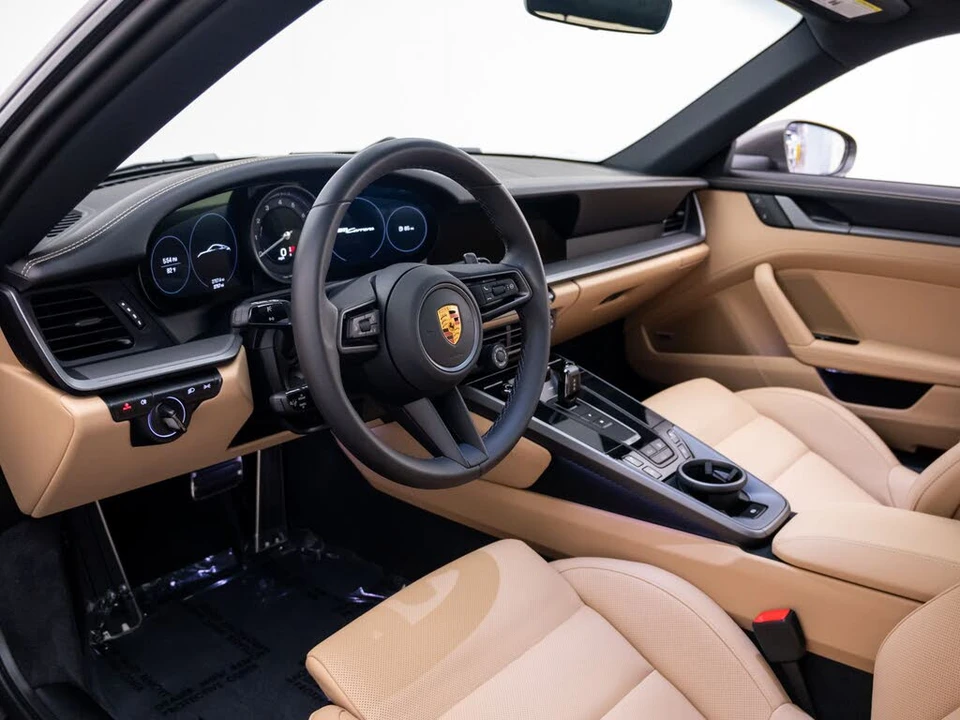 2022 Porsche 992 Carrera - Image 16 of 31