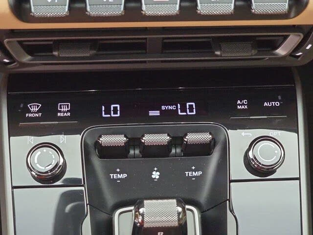 2022 Porsche 992 Carrera - Image 22 of 31