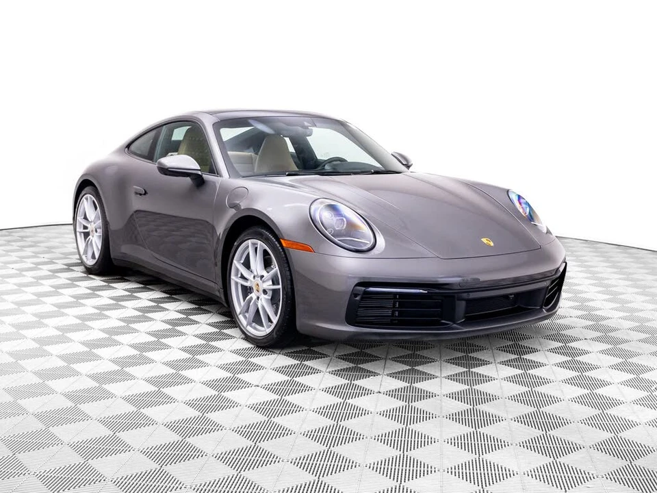 2022 Porsche 992 Carrera - Image 7 of 31