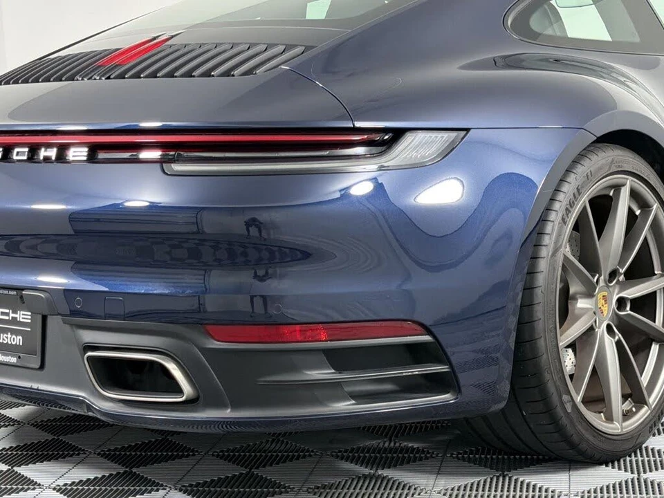 2022 Porsche 992 Carrera - Image 23 of 30