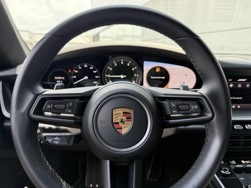 2022 Porsche 992 Carrera - Image 22 of 25