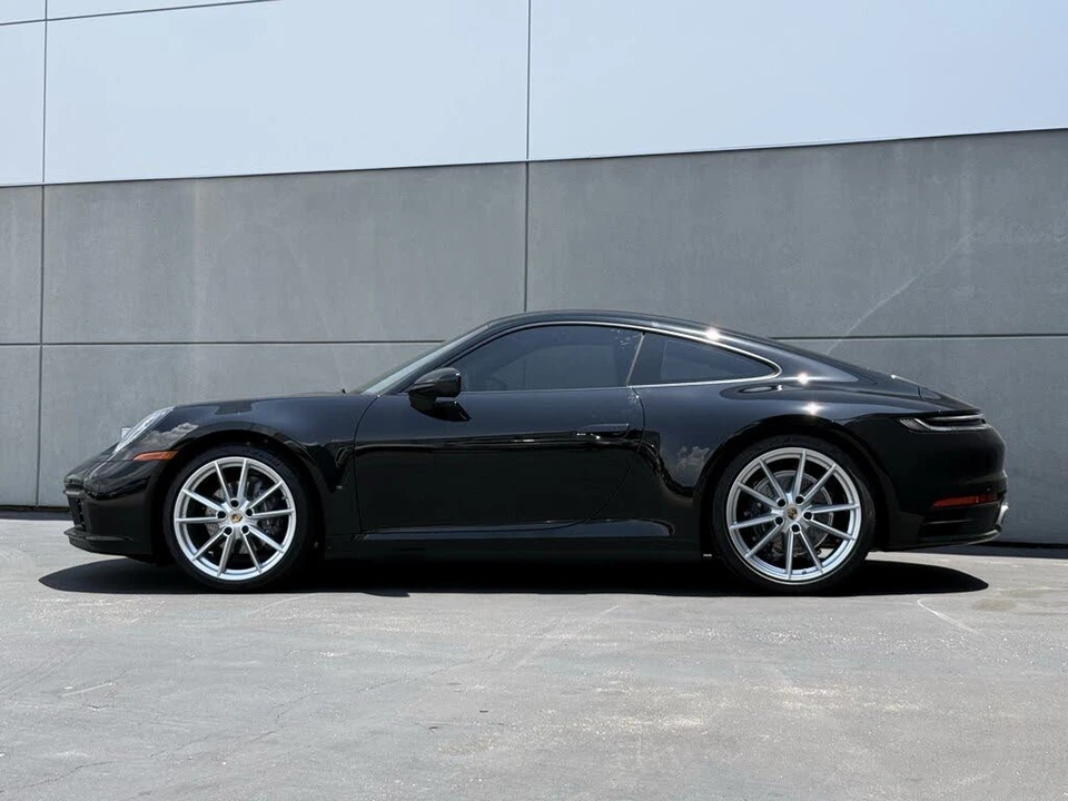 2022 Porsche 992 Carrera - Image 2 of 25