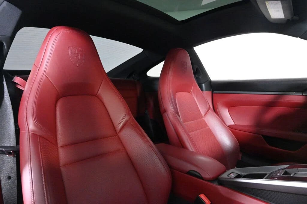 2022 Porsche 992 Carrera - Image 18 of 28