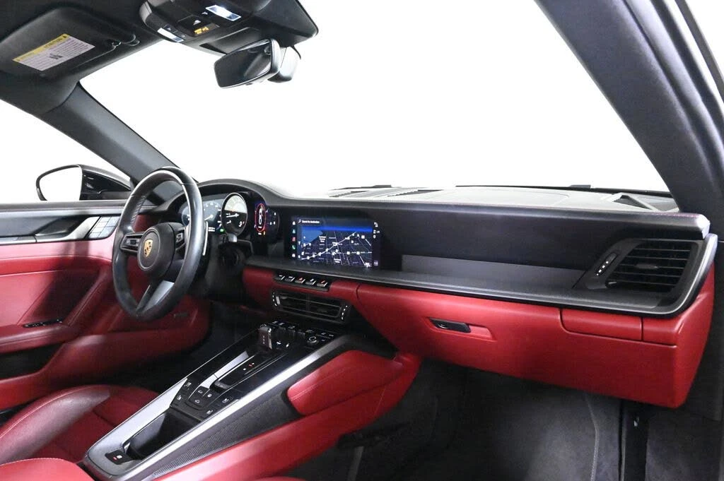 2022 Porsche 992 Carrera - Image 17 of 28