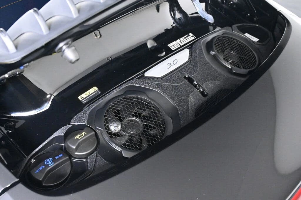 2022 Porsche 992 Carrera - Image 26 of 28