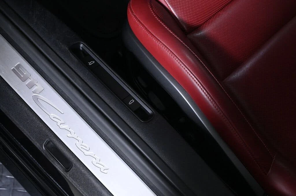 2022 Porsche 992 Carrera - Image 22 of 28
