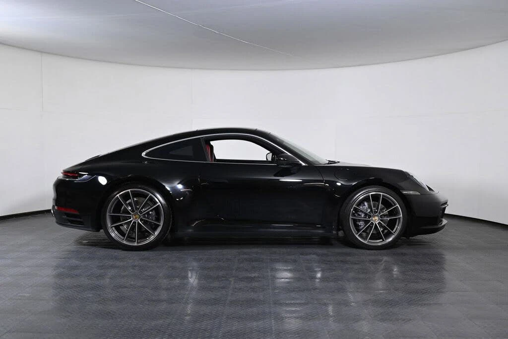 2022 Porsche 992 Carrera - Image 8 of 28