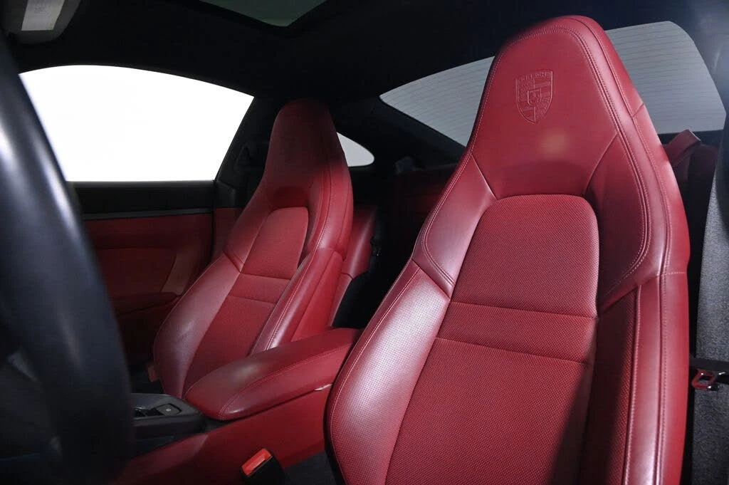 2022 Porsche 992 Carrera - Image 5 of 28
