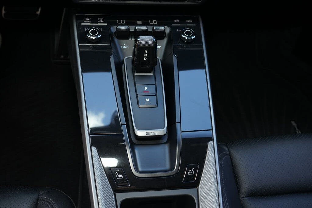 2022 Porsche 992 Carrera - Image 19 of 30