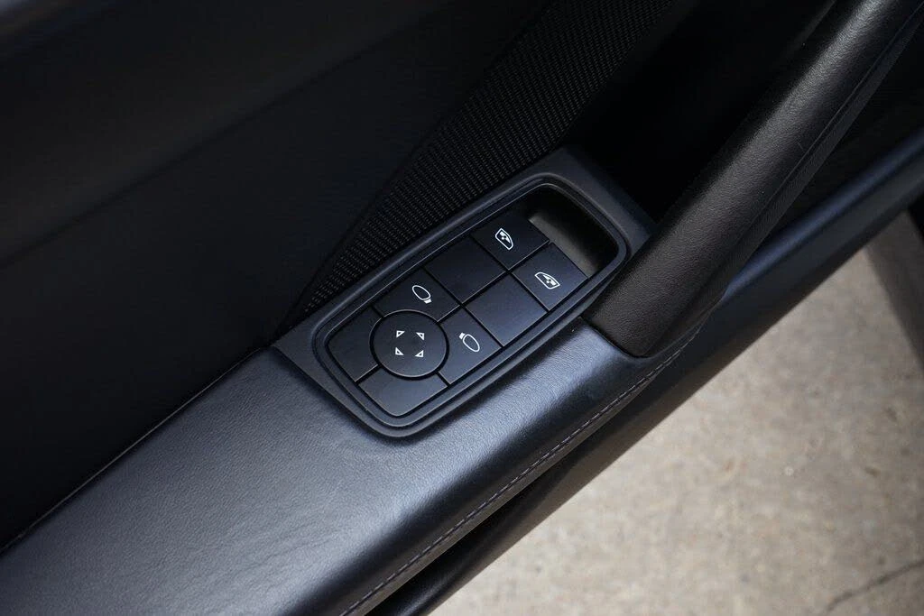 2022 Porsche 992 Carrera - Image 24 of 30