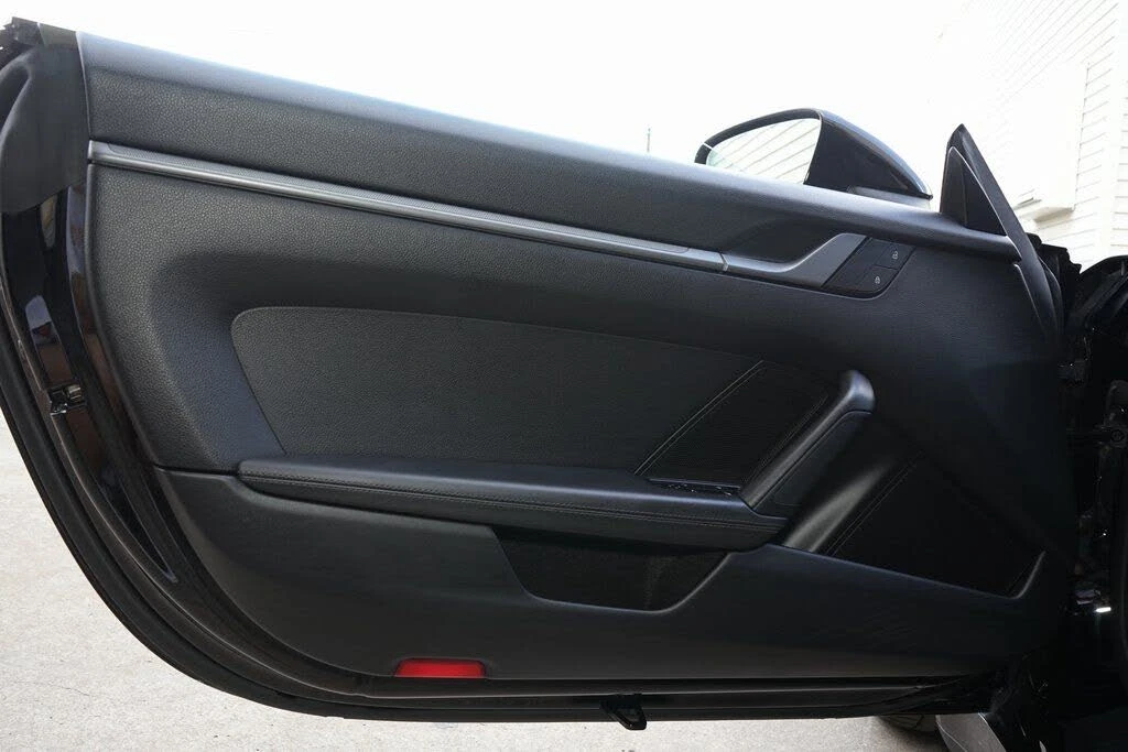2022 Porsche 992 Carrera - Image 22 of 30