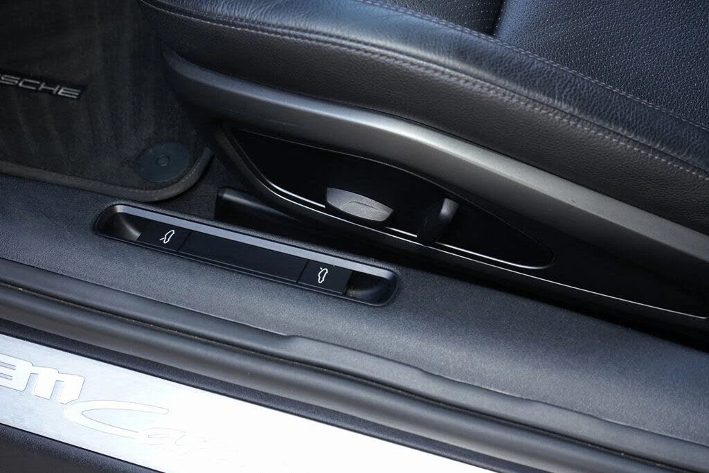 2022 Porsche 992 Carrera - Image 25 of 30