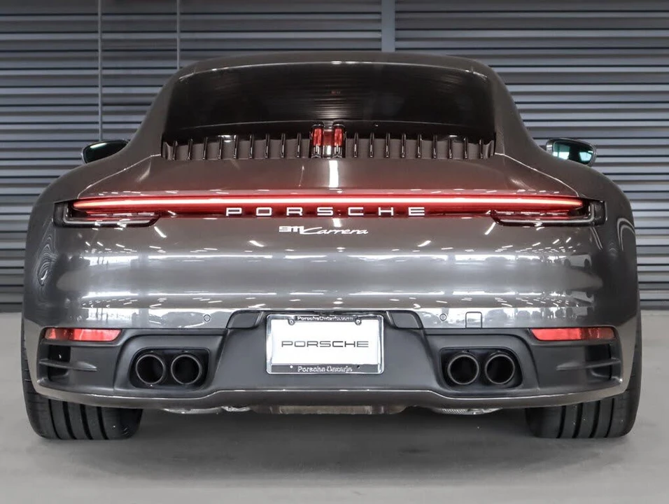 2022 Porsche 992 Carrera - Image 9 of 31