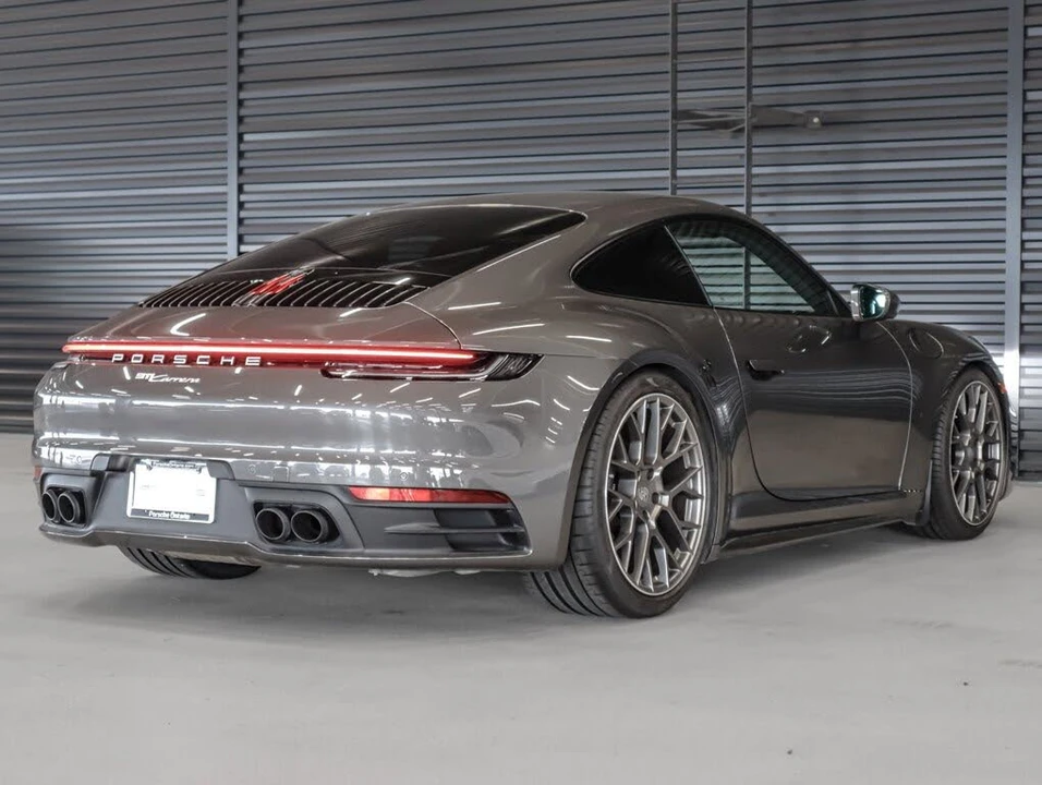 2022 Porsche 992 Carrera - Image 10 of 31