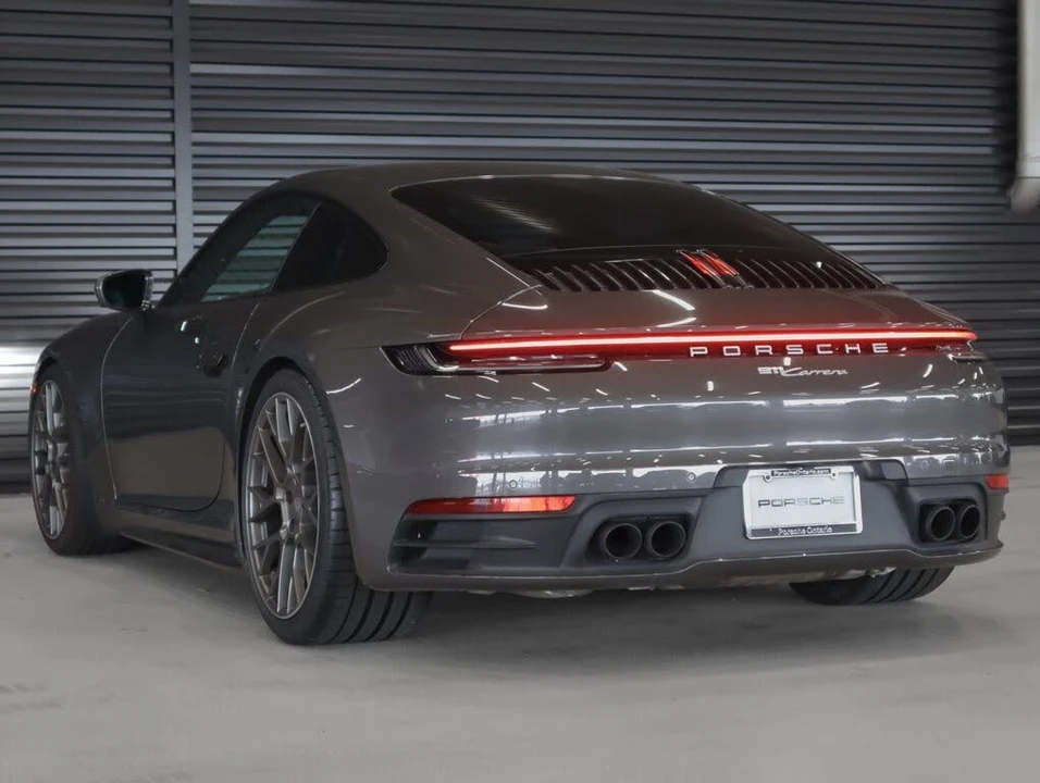 2022 Porsche 992 Carrera - Image 3 of 31
