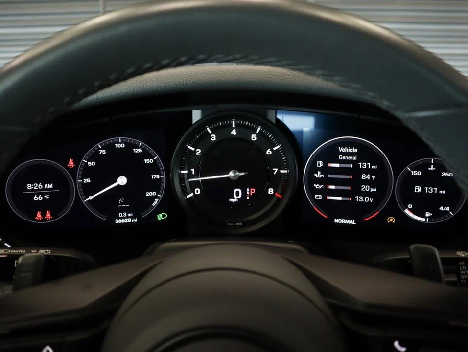 2022 Porsche 992 Carrera - Image 14 of 31