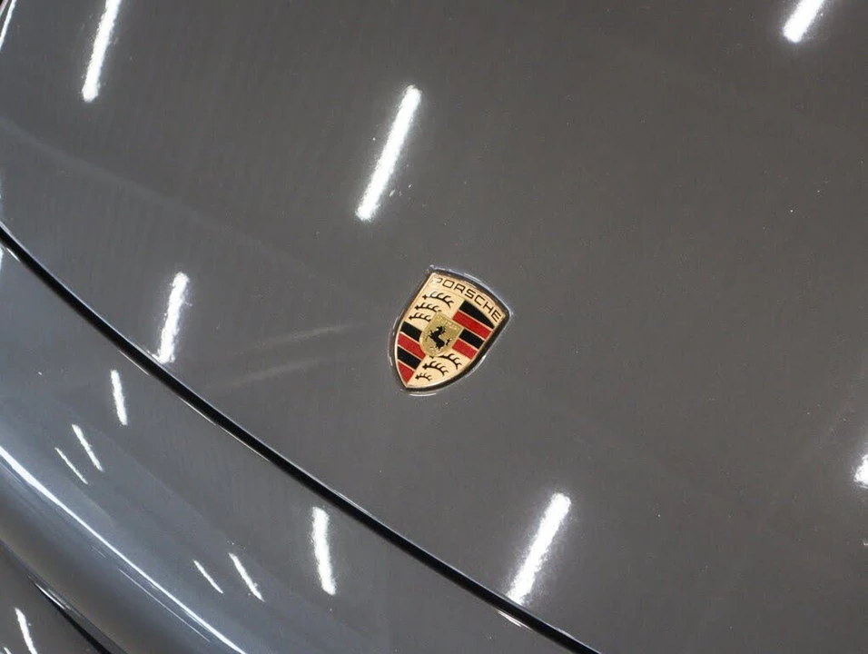 2022 Porsche 992 Carrera - Image 27 of 31