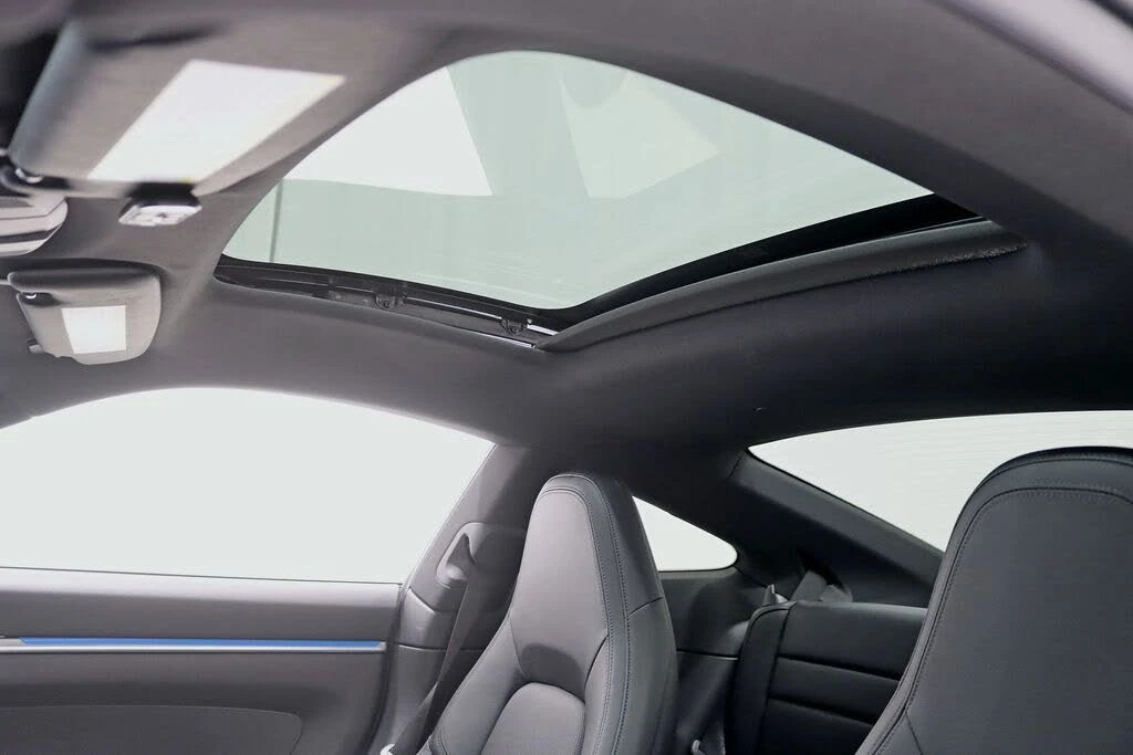 2022 Porsche 992 Carrera - Image 30 of 31