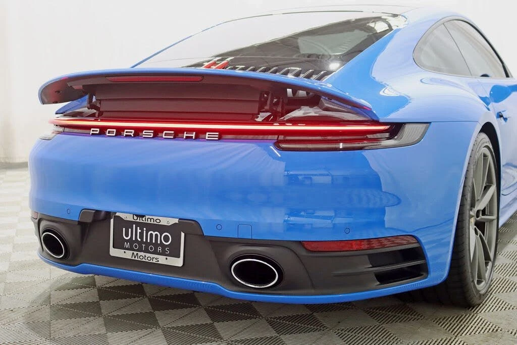 2022 Porsche 992 Carrera - Image 13 of 31