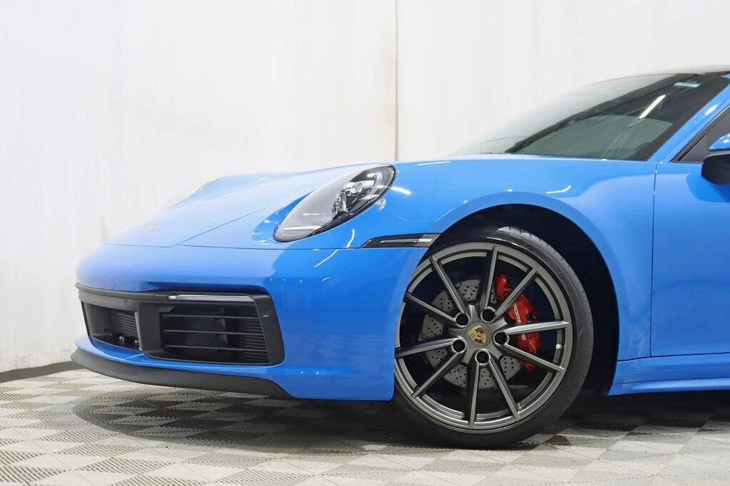 2022 Porsche 992 Carrera - Image 2 of 31