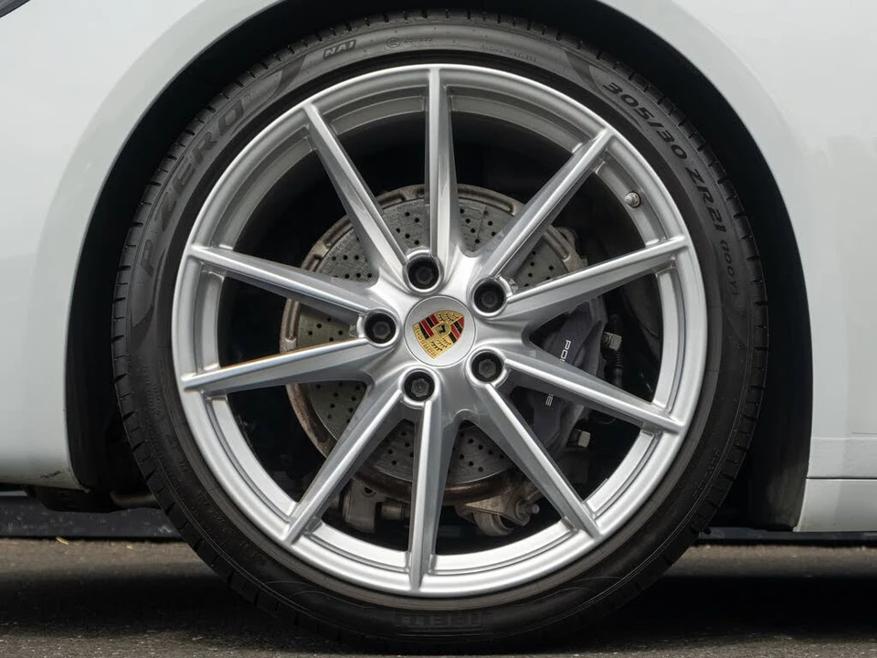 2022 Porsche 992 Carrera - Image 14 of 31
