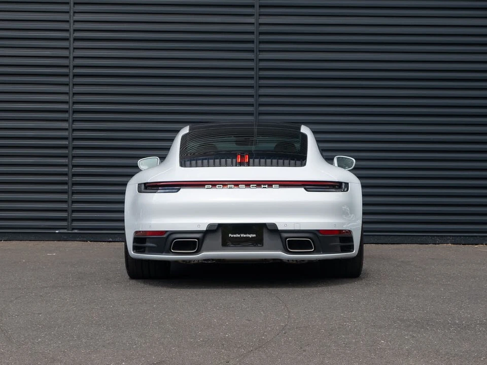 2022 Porsche 992 Carrera - Image 7 of 31