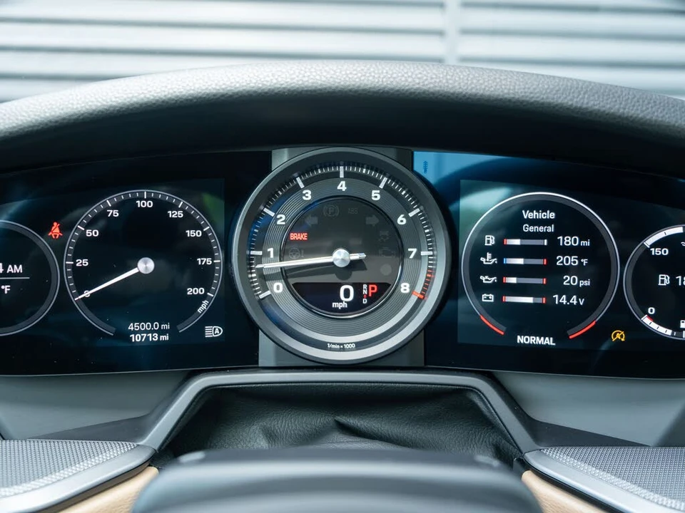 2022 Porsche 992 Carrera - Image 24 of 31
