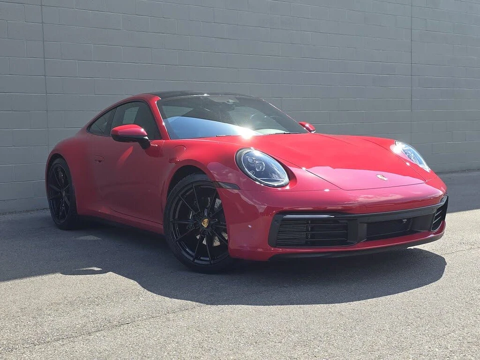 2022 Porsche 992 Carrera - Image 7 of 28