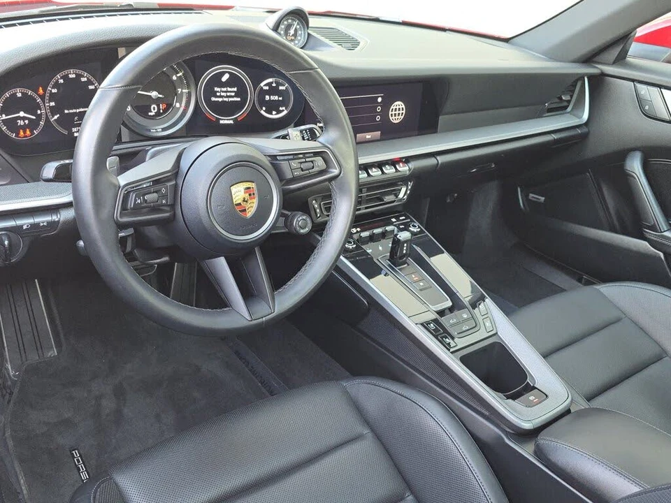 2022 Porsche 992 Carrera - Image 4 of 28