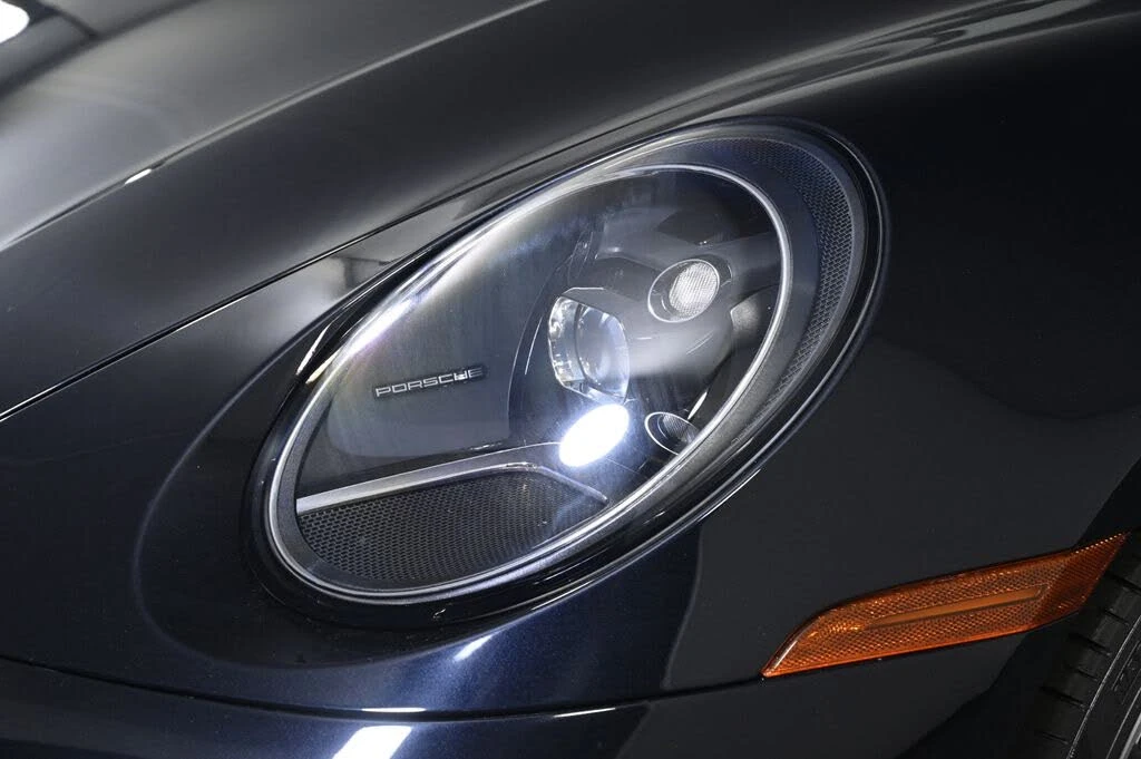 2022 Porsche 992 Carrera - Image 22 of 27