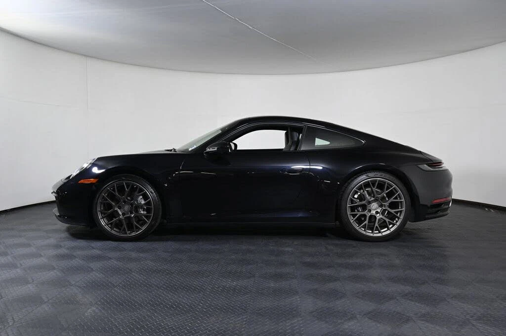 2022 Porsche 992 Carrera - Image 2 of 27