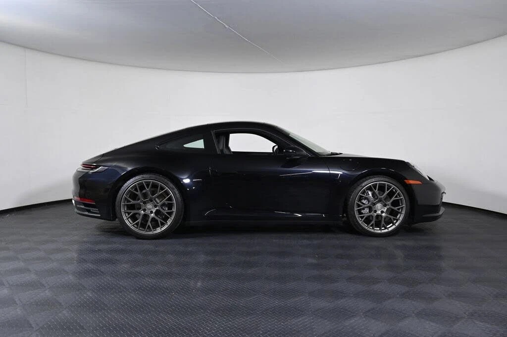 2022 Porsche 992 Carrera - Image 8 of 27