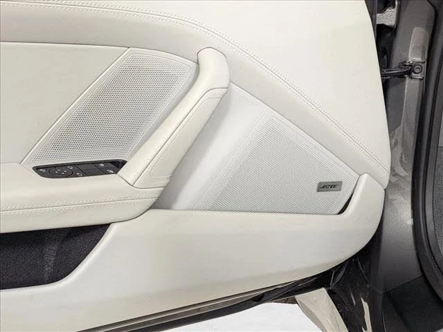 2022 Porsche 992 Carrera - Image 13 of 26