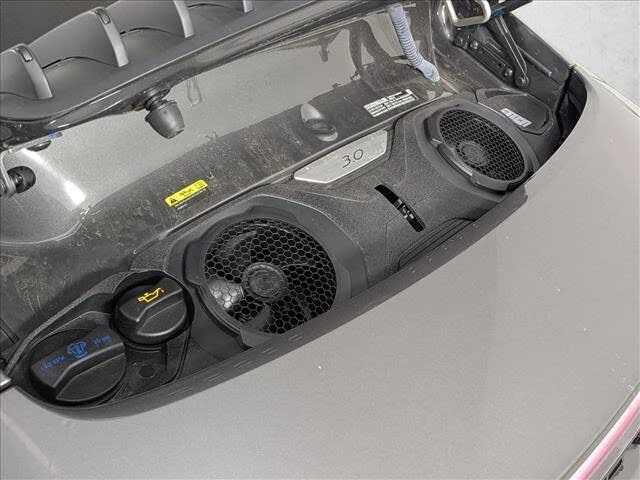 2022 Porsche 992 Carrera - Image 21 of 26
