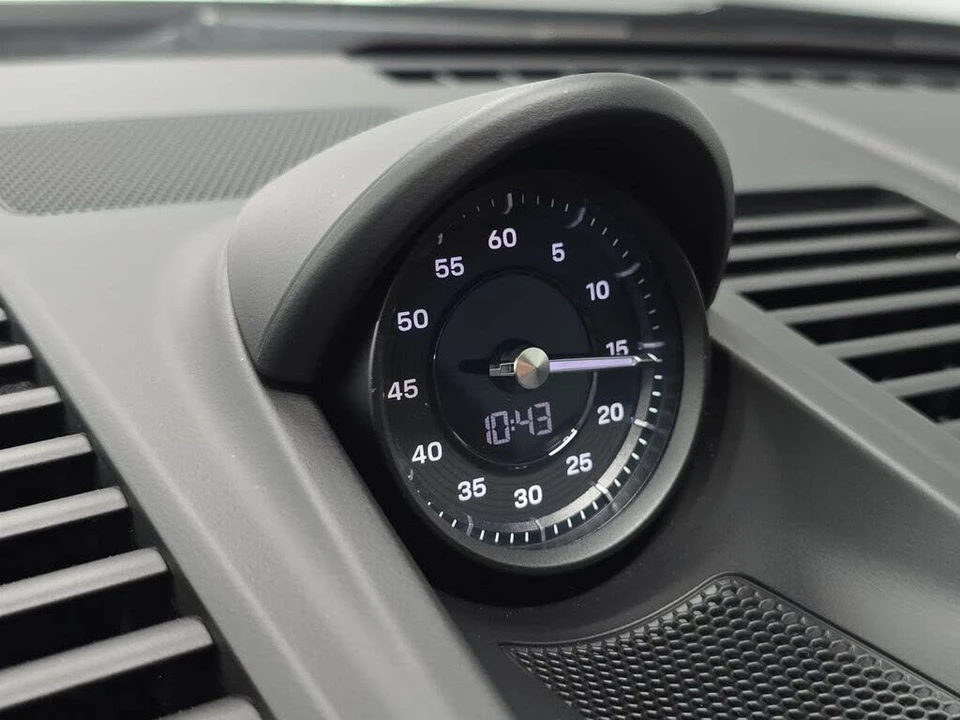 2022 Porsche 992 Carrera - Image 21 of 31