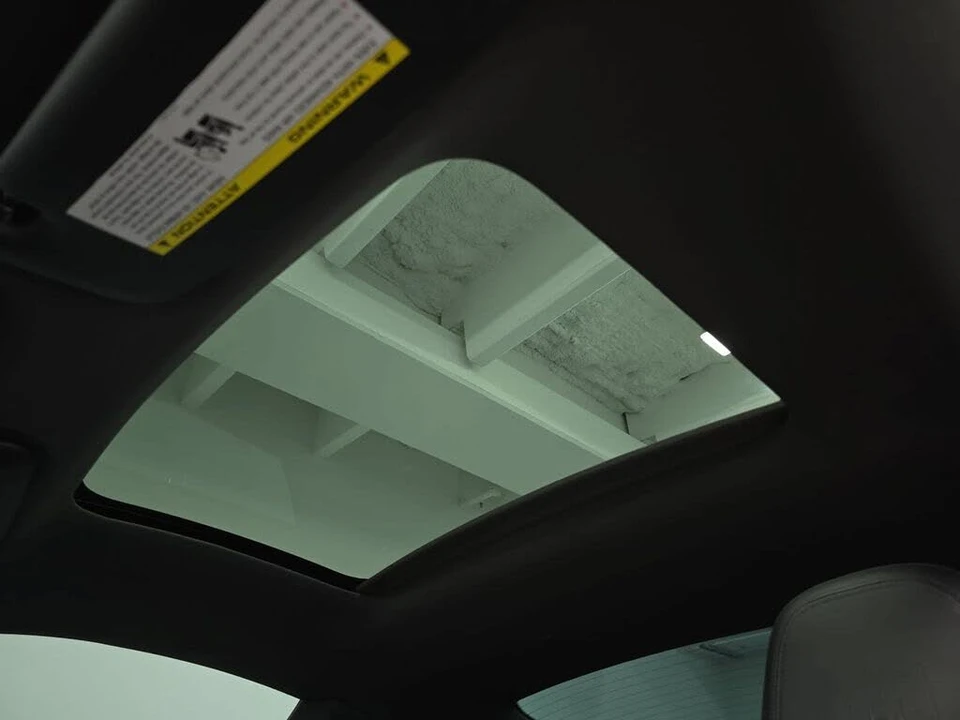 2022 Porsche 992 Carrera - Image 26 of 31