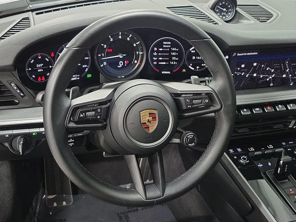 2022 Porsche 992 Carrera - Image 13 of 31