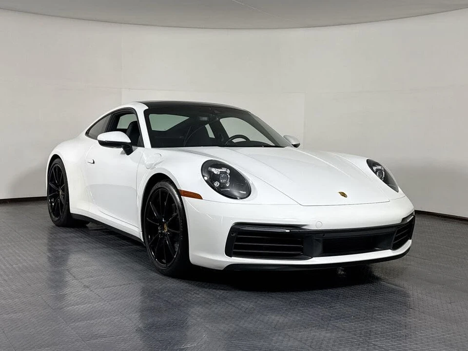 2022 Porsche 992 Carrera - Image 9 of 30