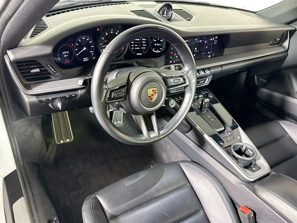 2022 Porsche 992 Carrera - Image 4 of 30